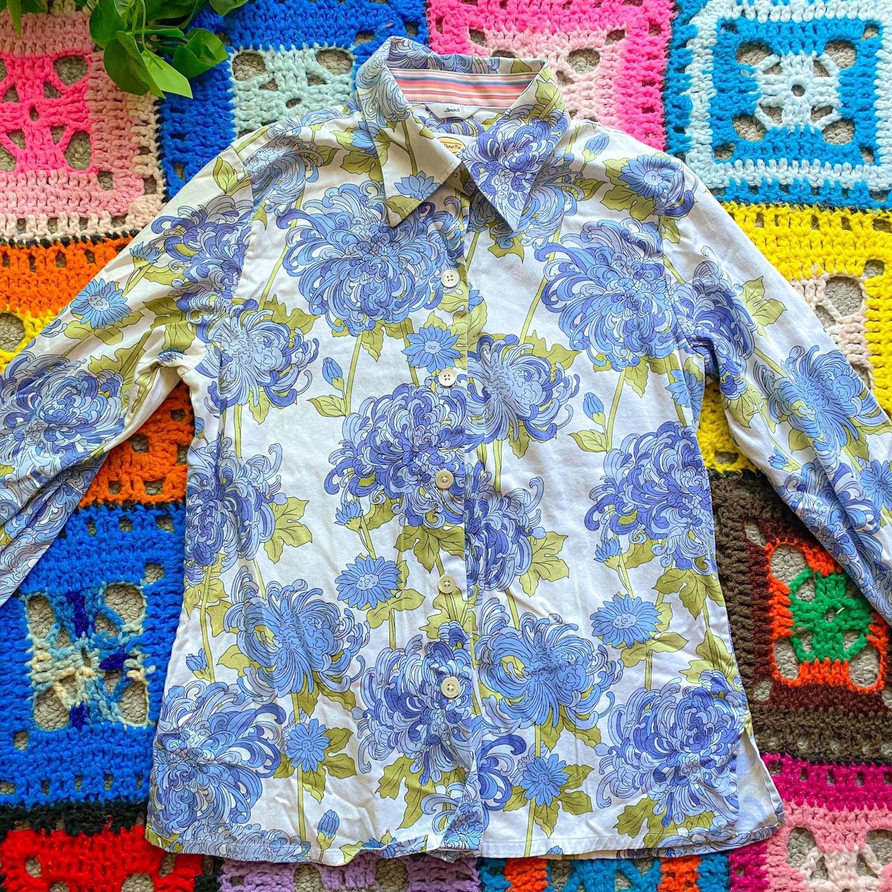 Modern 70sInspired Blue Chrysanthemum Print... Depop