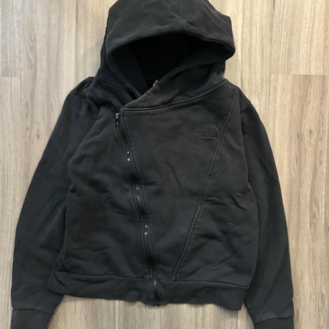 item listed by maxurlee