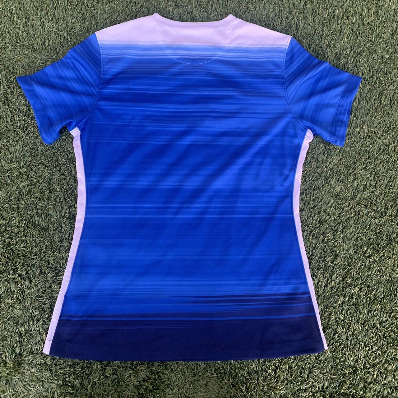 Nike Women's Blue and White Shirt (2)