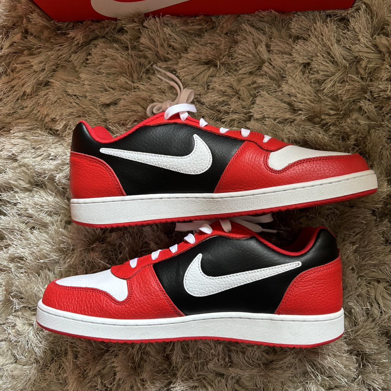 nike ebernon low red and white