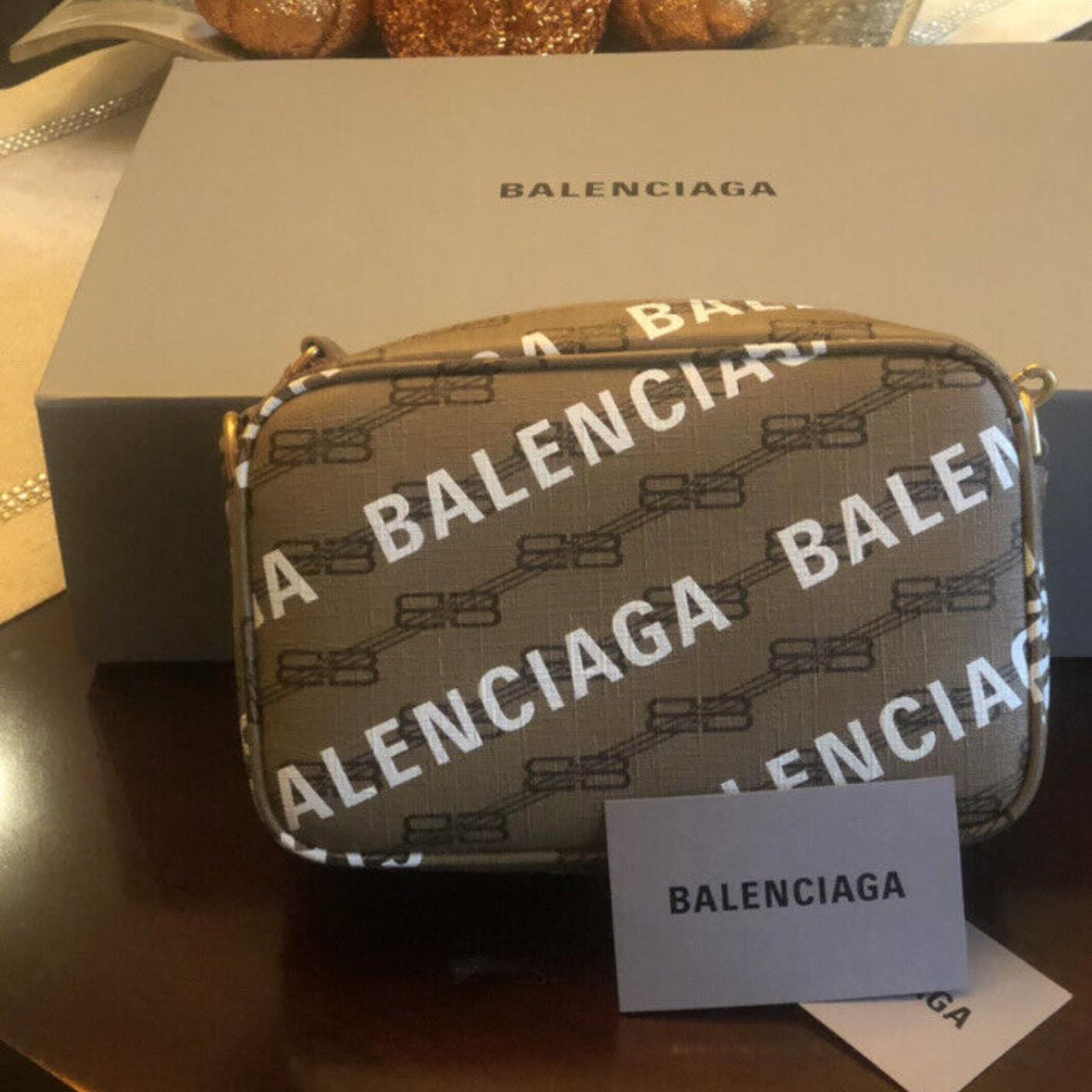 Balenciaga ville sale camera bag