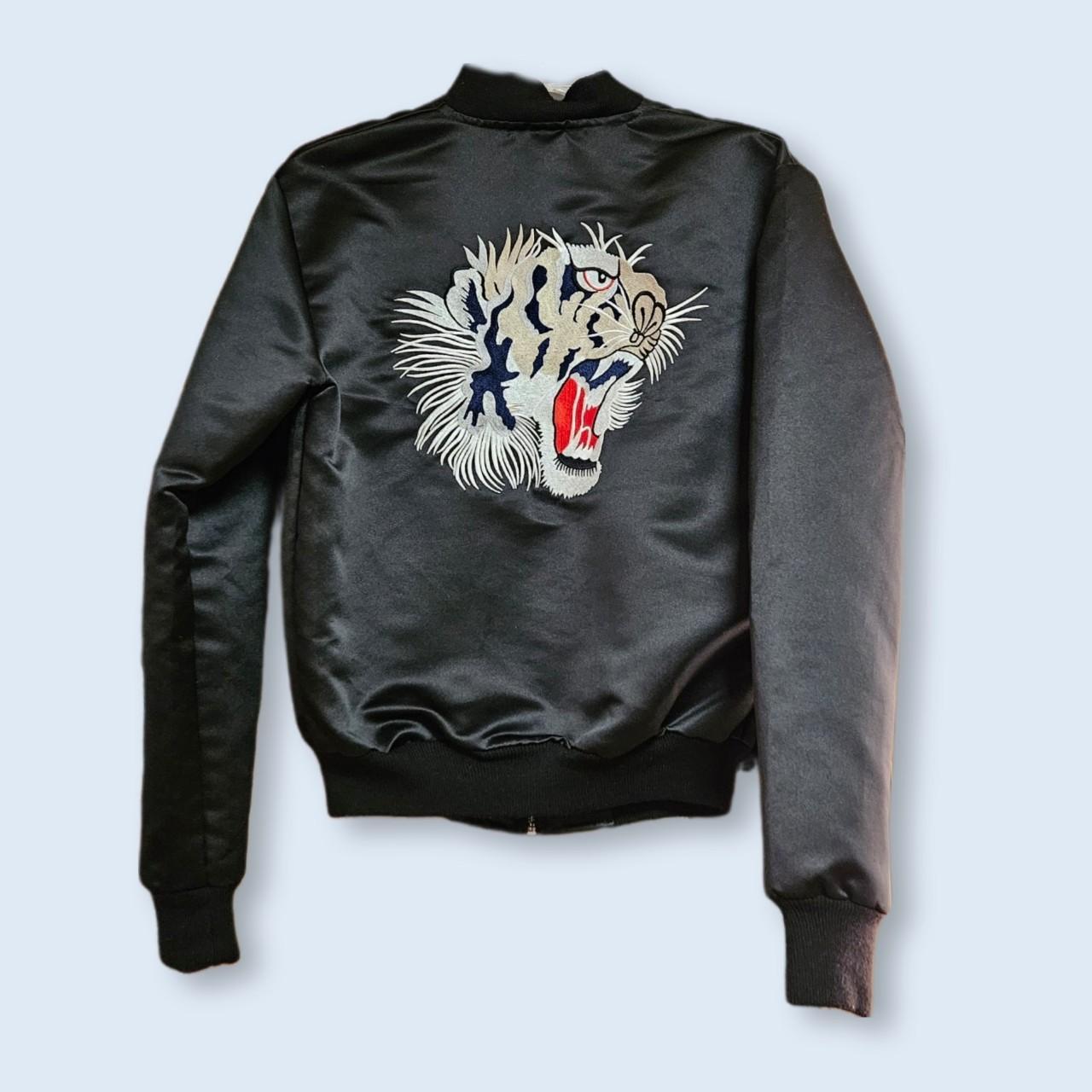 Urban outfitter Bomber jacket with the tiger on the - Depop