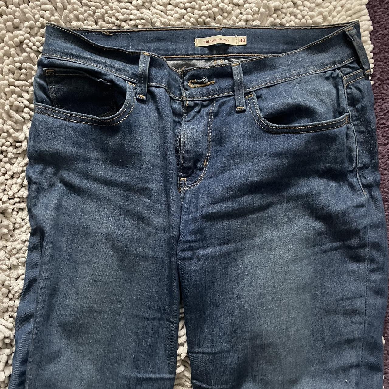 Levi's Women's Blue Jeans | Depop