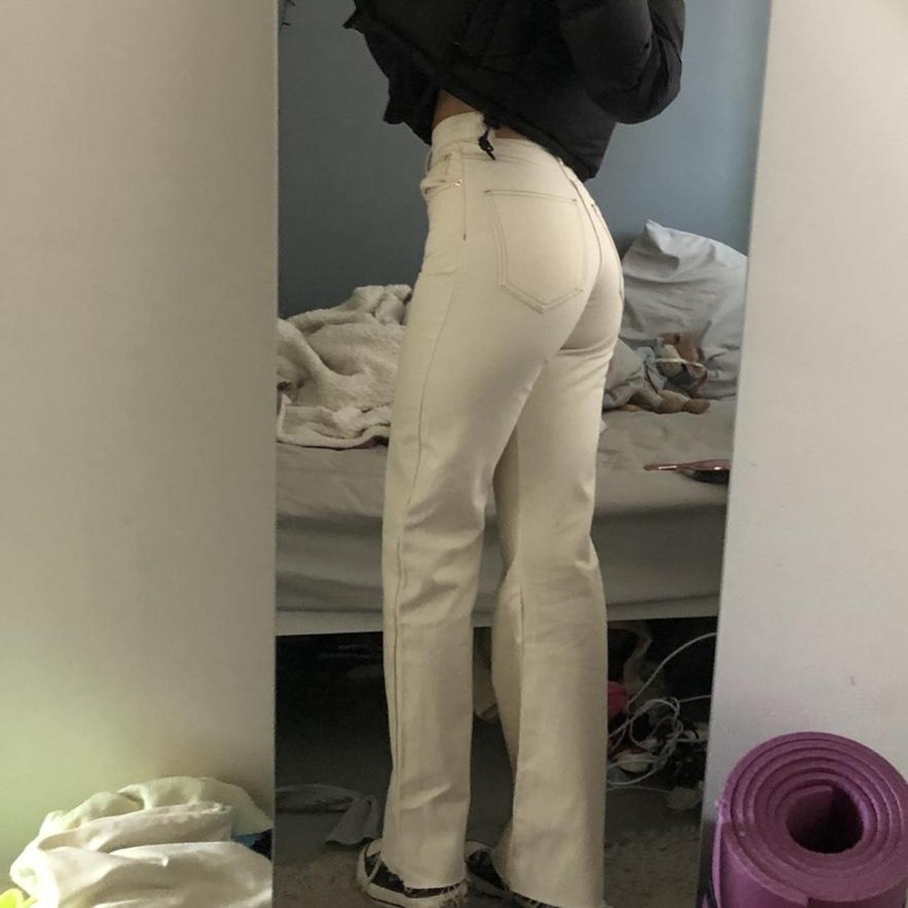 Stradivarius cream dad jeans size 4 Depop