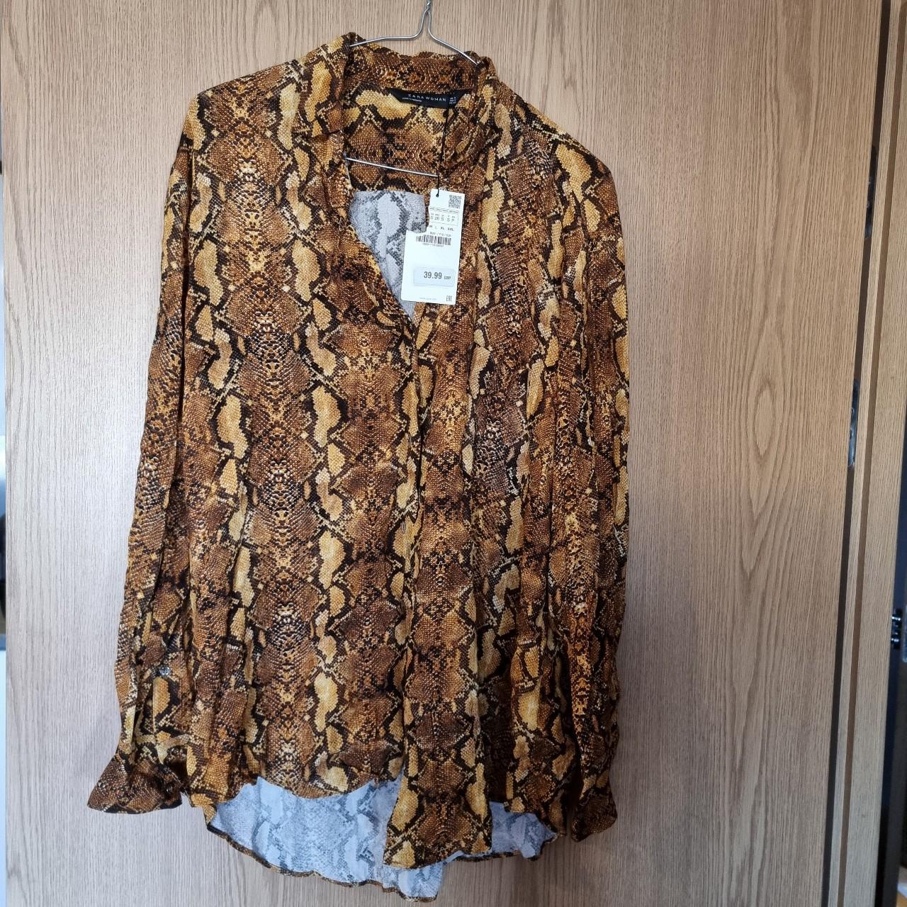 item listed by ineedtosellthesegoodz