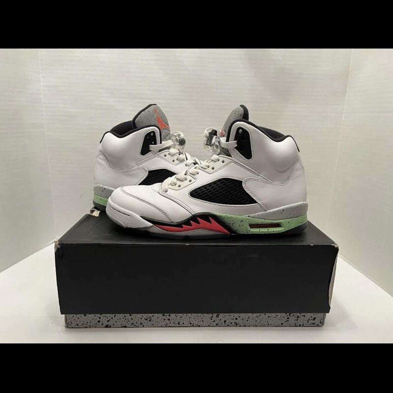 jordan space jams 10.5