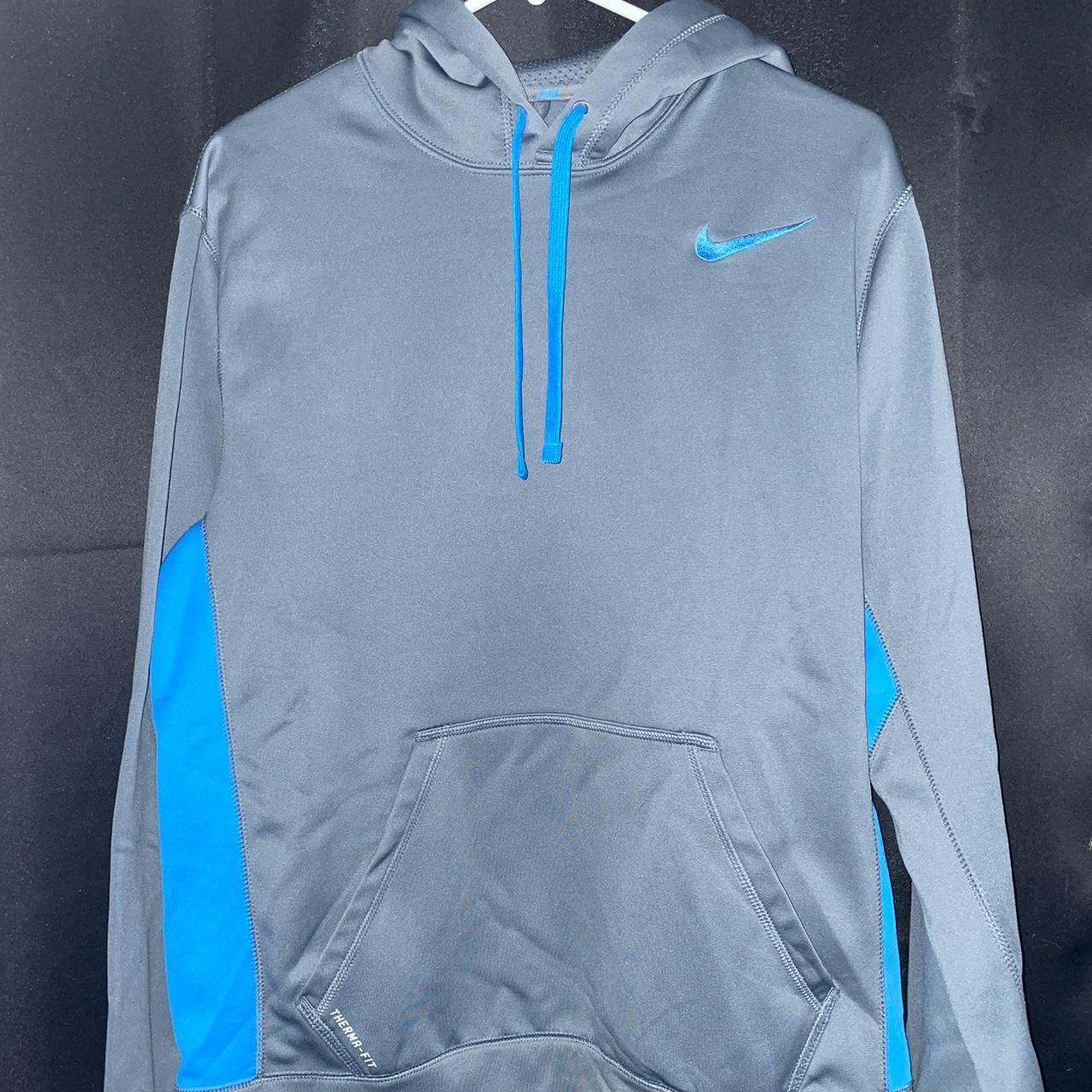 Nike hoodie blue shop and pink sleeve