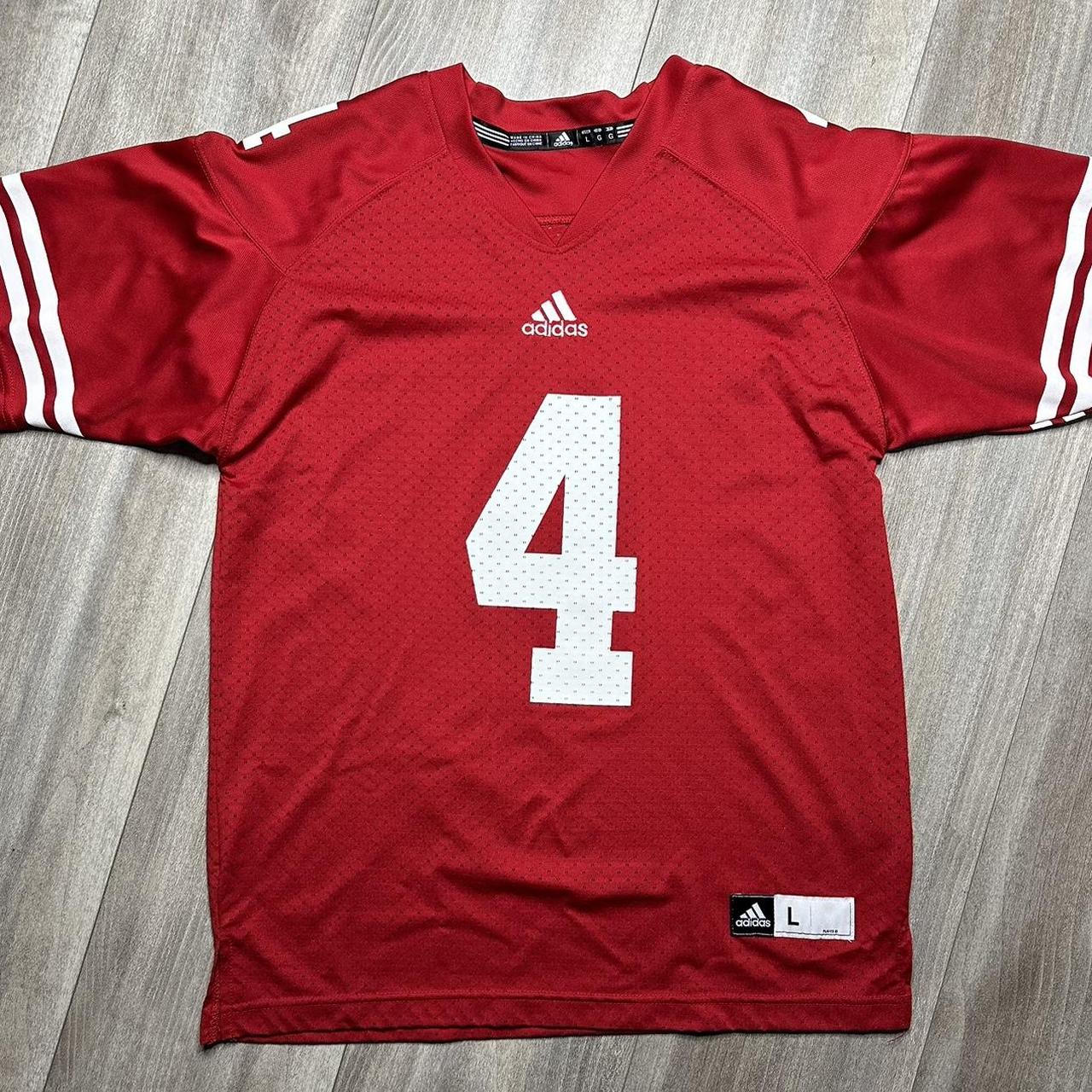 Selling Adidas vintage Wisconsin jersey