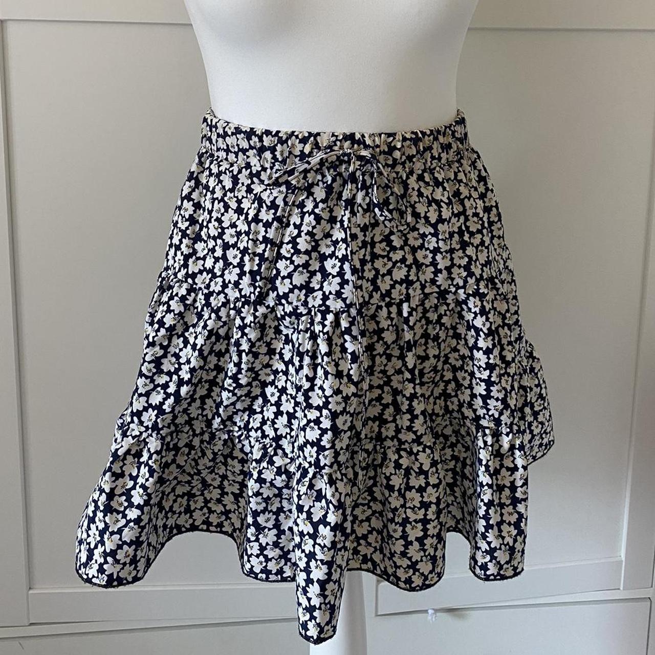 Ditsy floral navy summer skirt. Size... - Depop