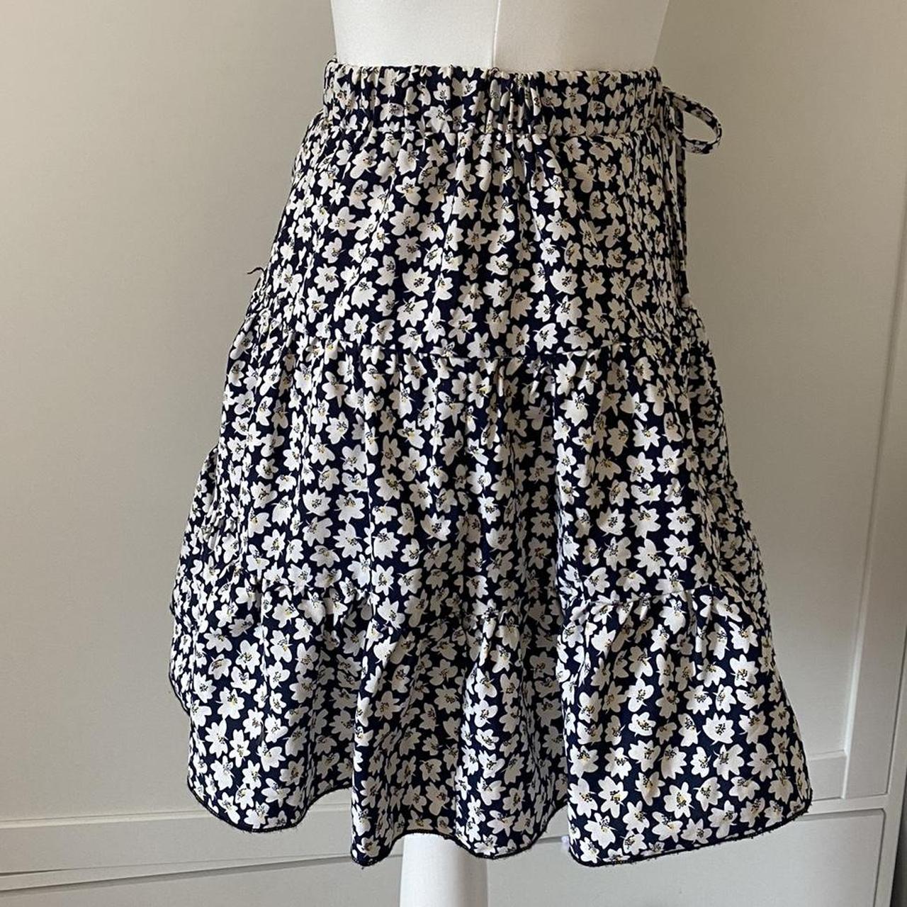 Ditsy floral navy summer skirt. Size... - Depop