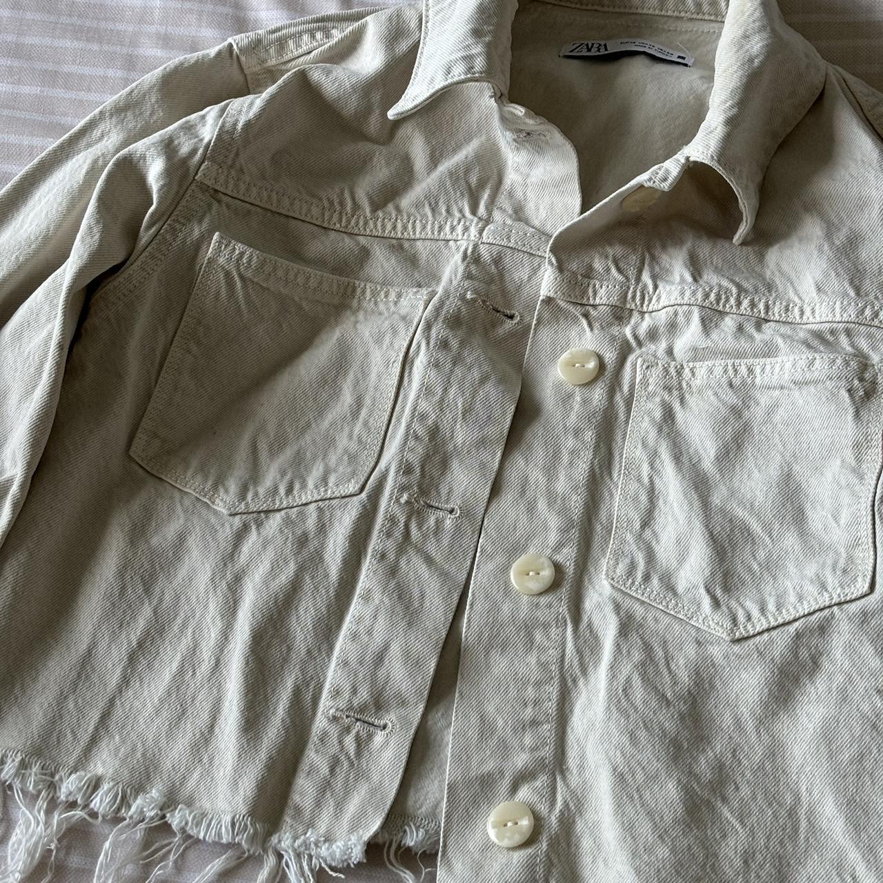 Zara cream denim jacket, size XS. (Dog not included... Depop