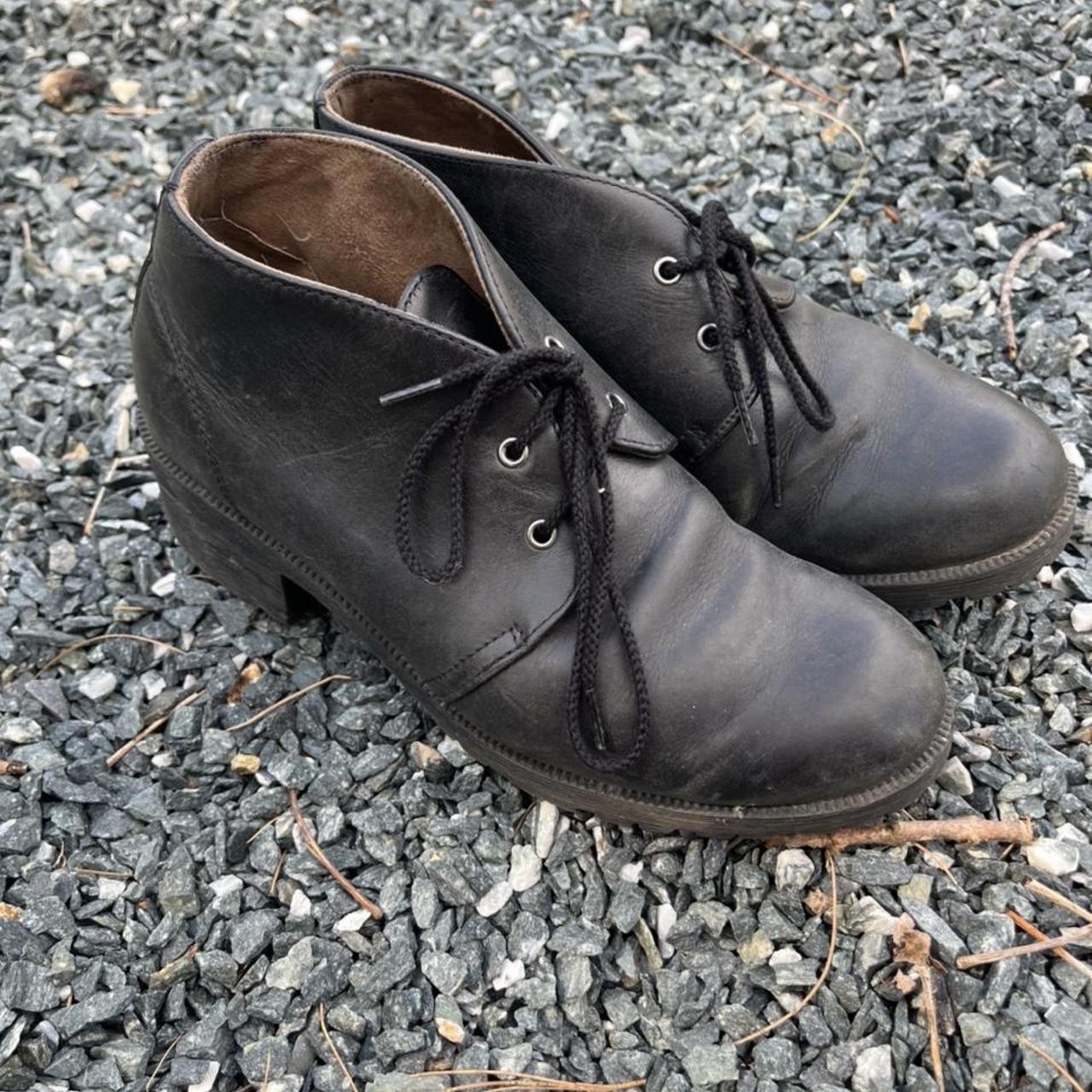 Eastland Women's Black Oxfords (2)