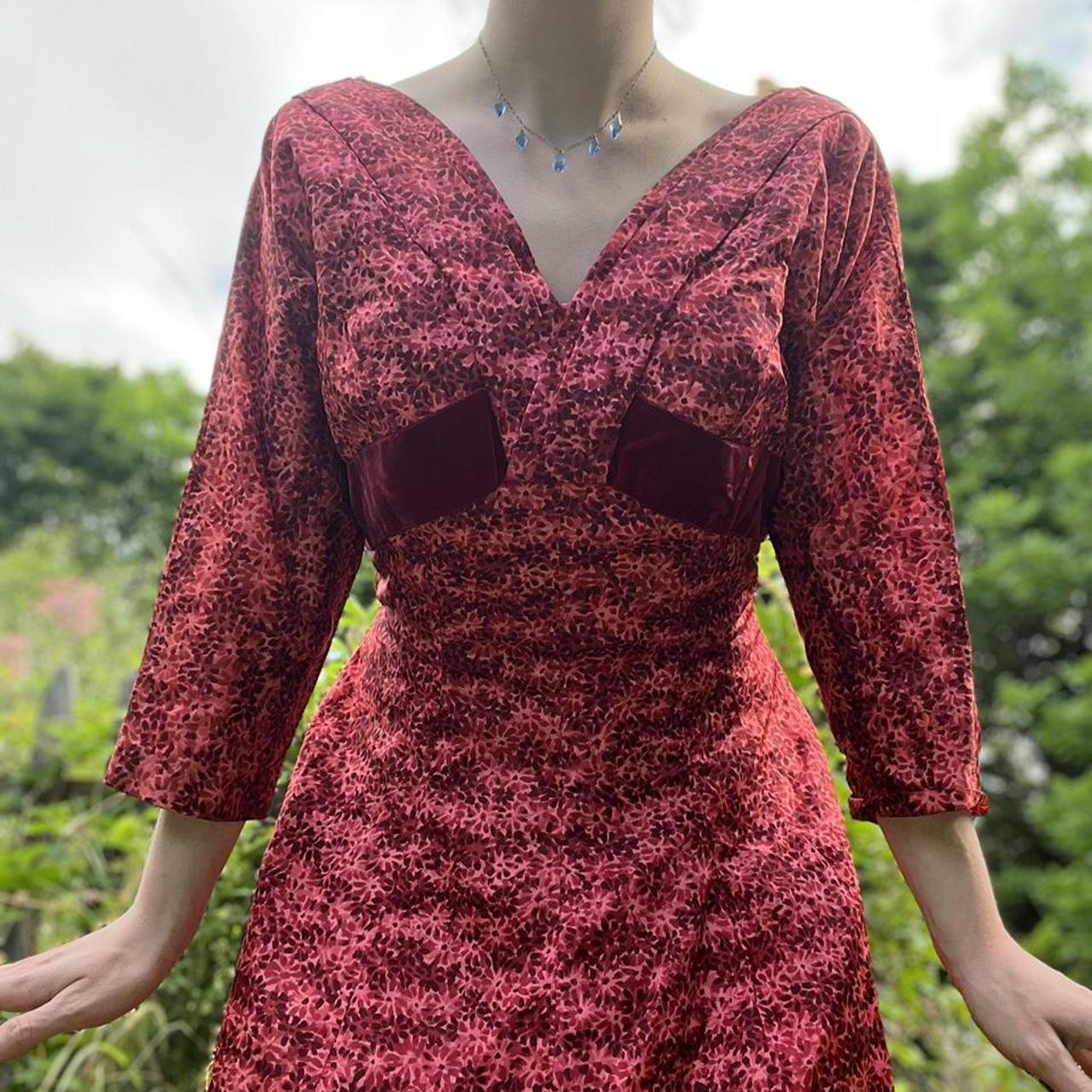 Burgundy top 1950s dress