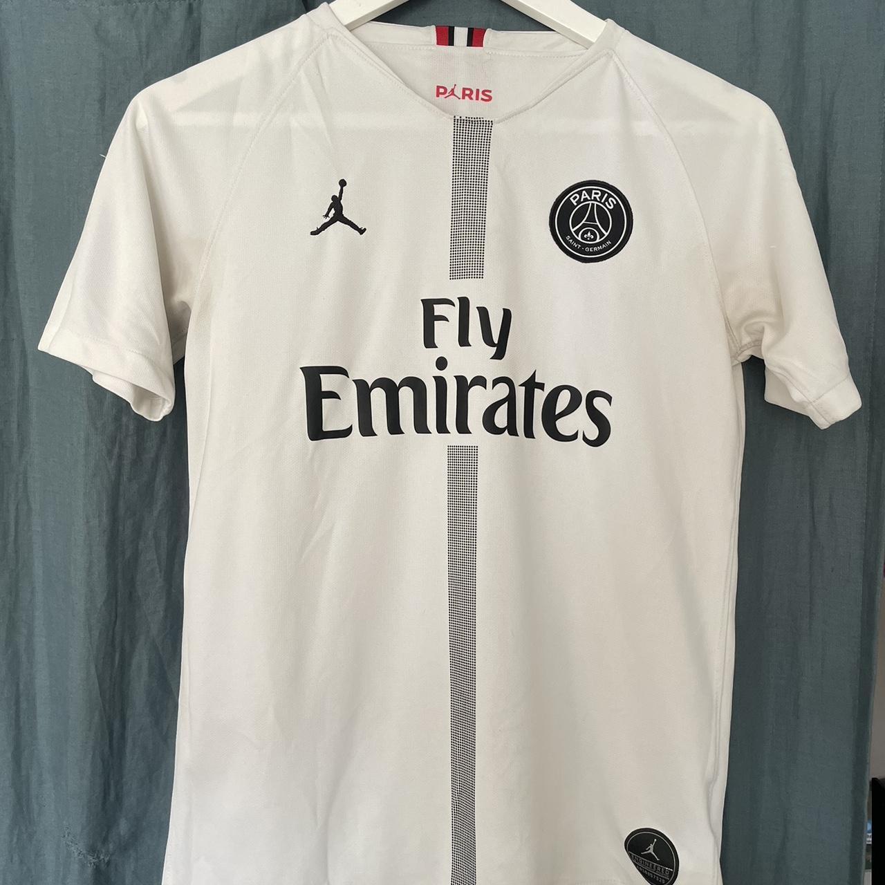 PSG X JORDAN 18/19 4th kit A slight pull in the... - Depop