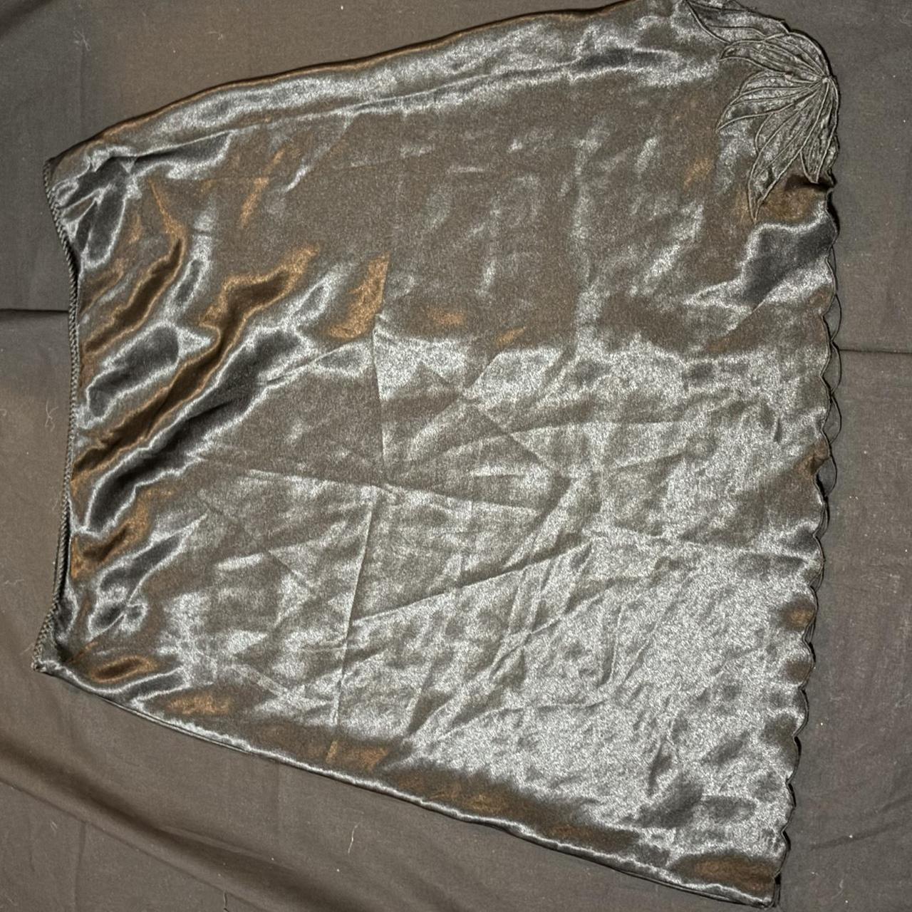 item listed by hellohexx