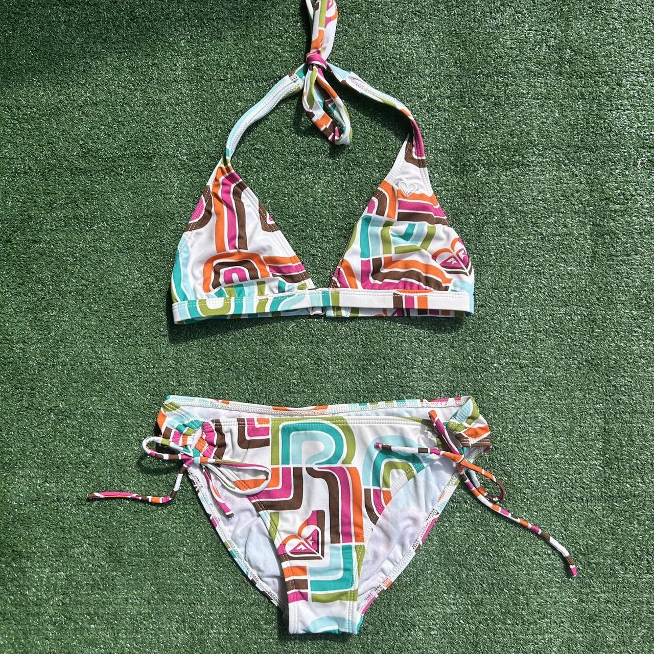 y2k ROXY 迷彩ハイビスカス柄コート　グランジ　itimi 00s 平成 00s y2k カーゴギミック 迷彩 コート 平成ギャル グランジ