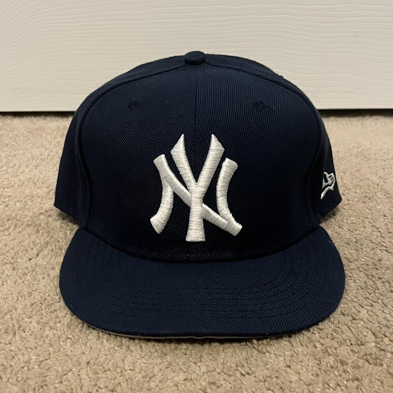 navy blue yankees flat brim cap, stylish in the... - Depop