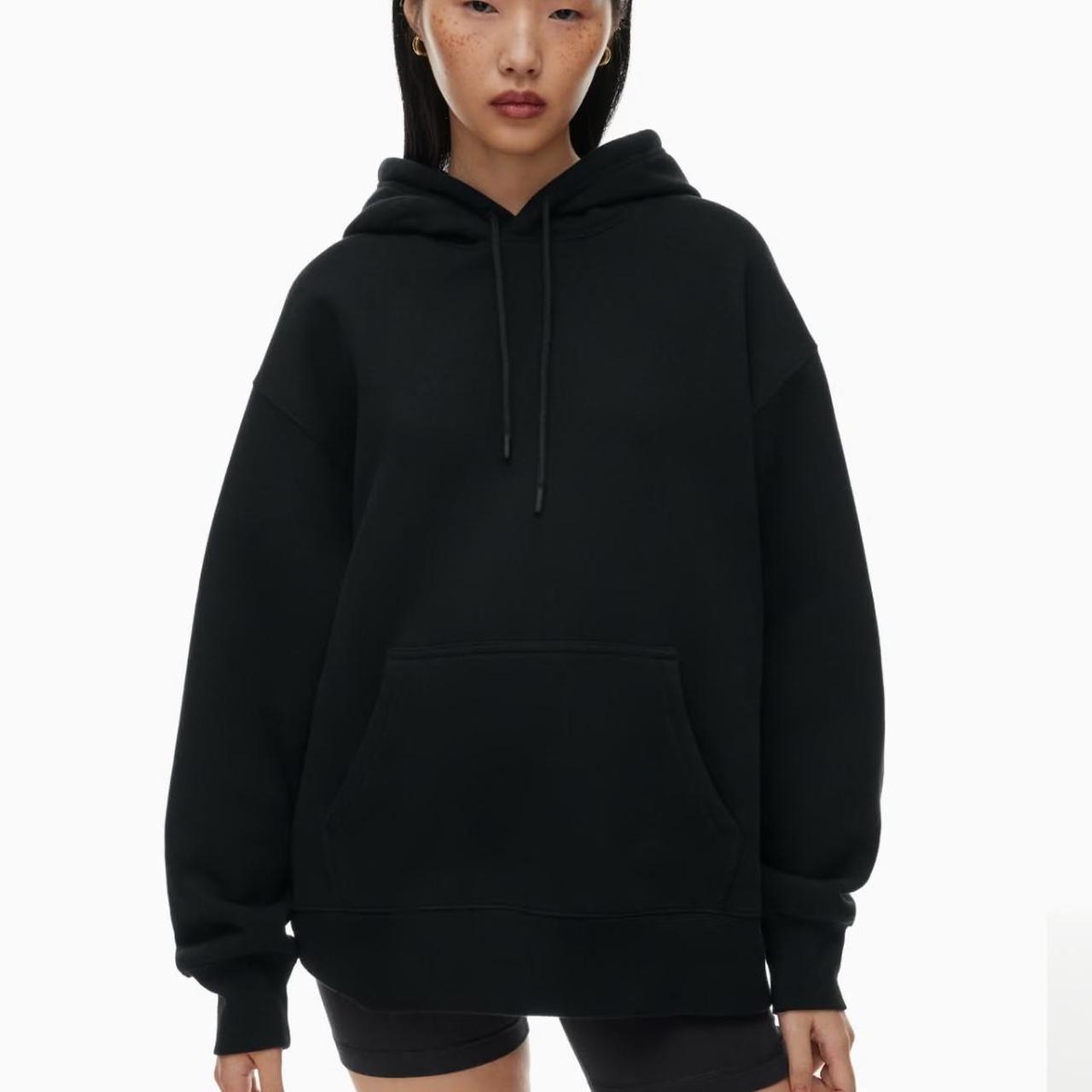 Tna cozy fleece boyfriend hoodie in black Size 2... - Depop