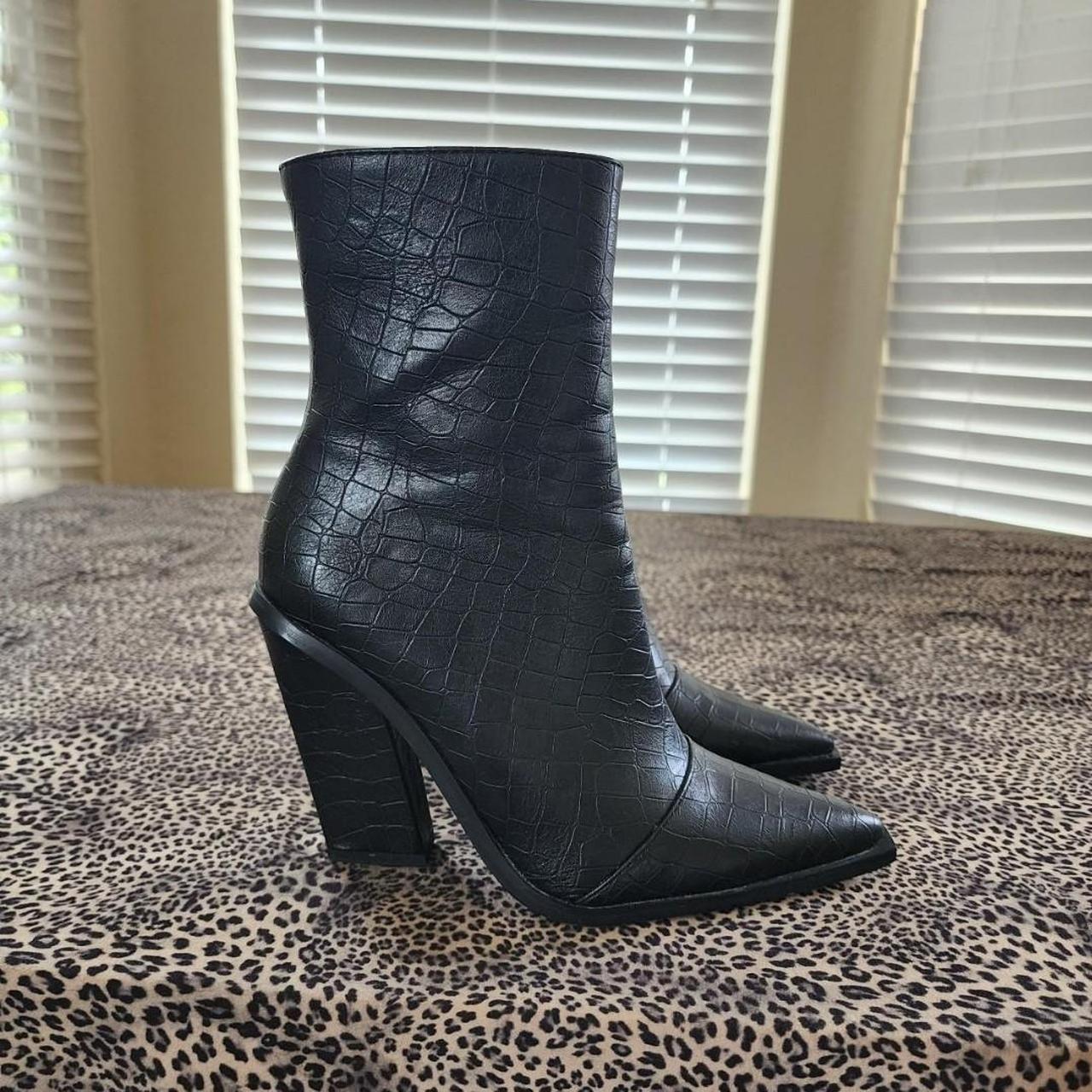 item listed by daisybandit