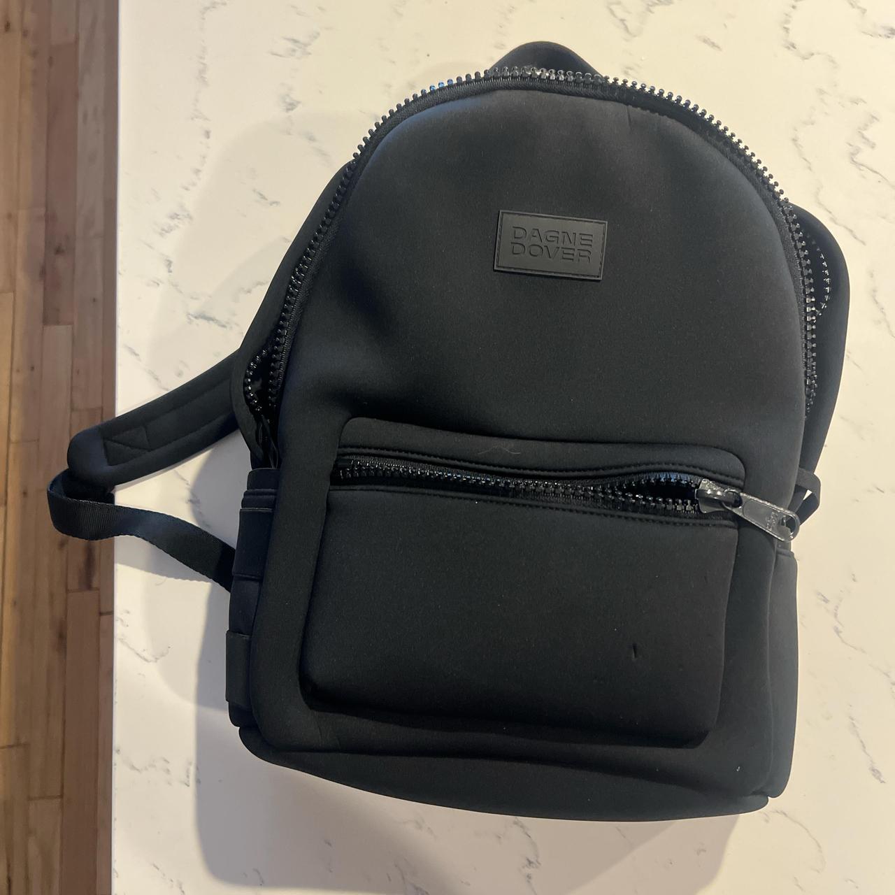 item listed by hamnahtheasmith