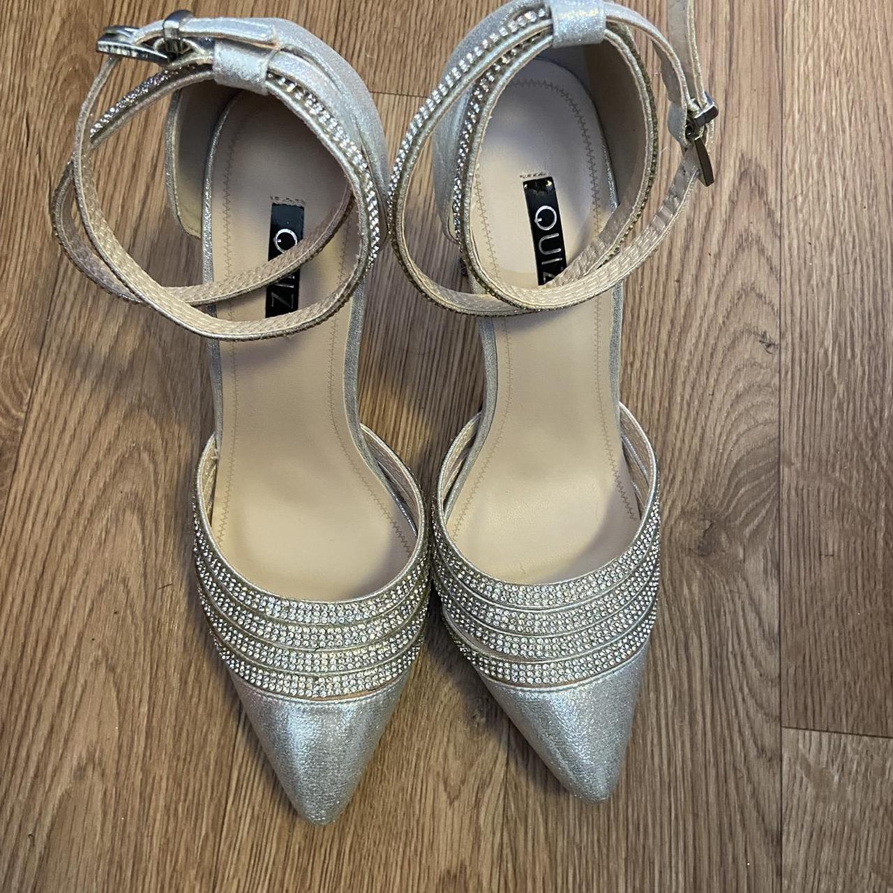Quiz Size 6 stunning silver court shoes with... - Depop