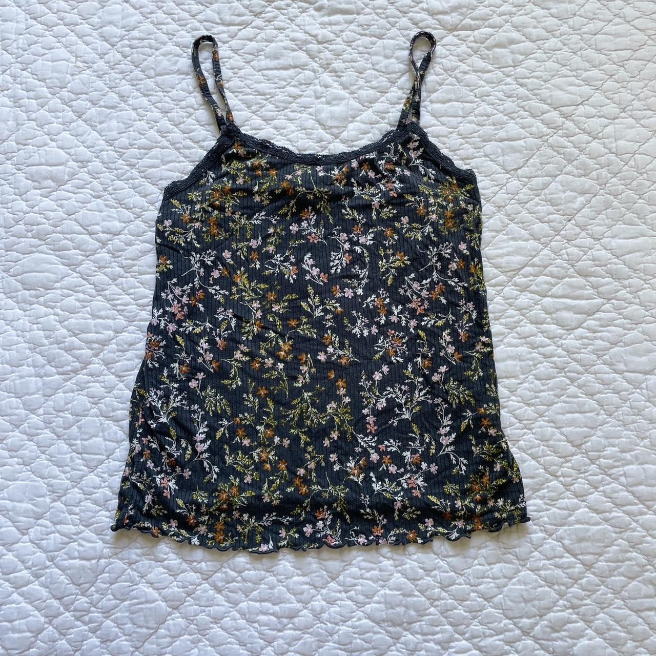 Lace Flower Cami Top Super Cute Flower Top With... - Depop