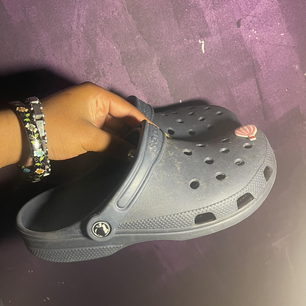 navy blue womens crocs