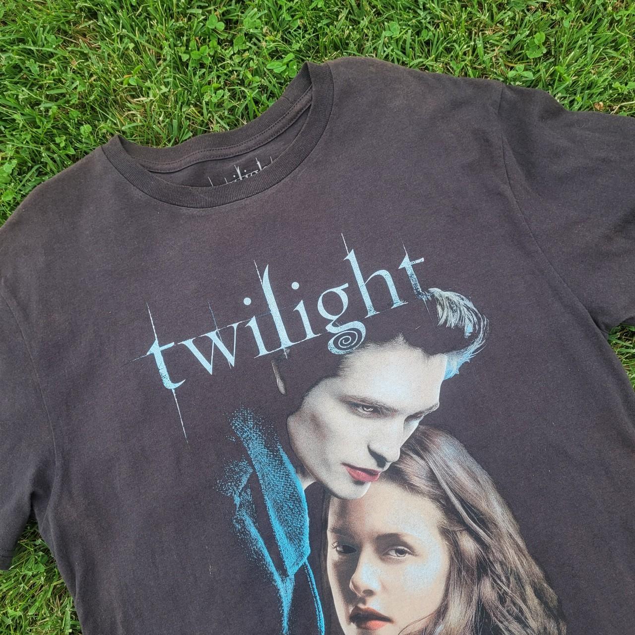 🐺 Twilight Tee 🐺 ☆ Size Large ☆ This tee is a... - Depop