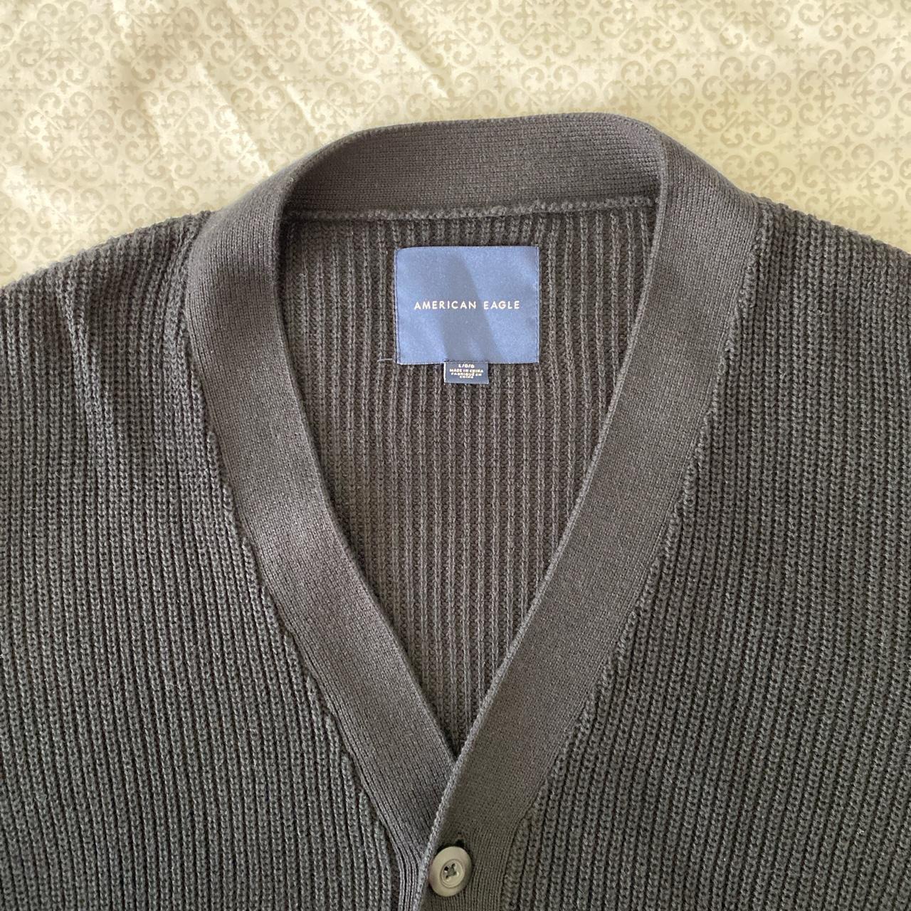 American Eagle Men's Cardigan Depop