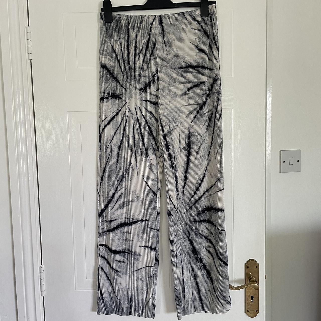 Topshop petite plisse trousers in tie dye print. I m. Depop