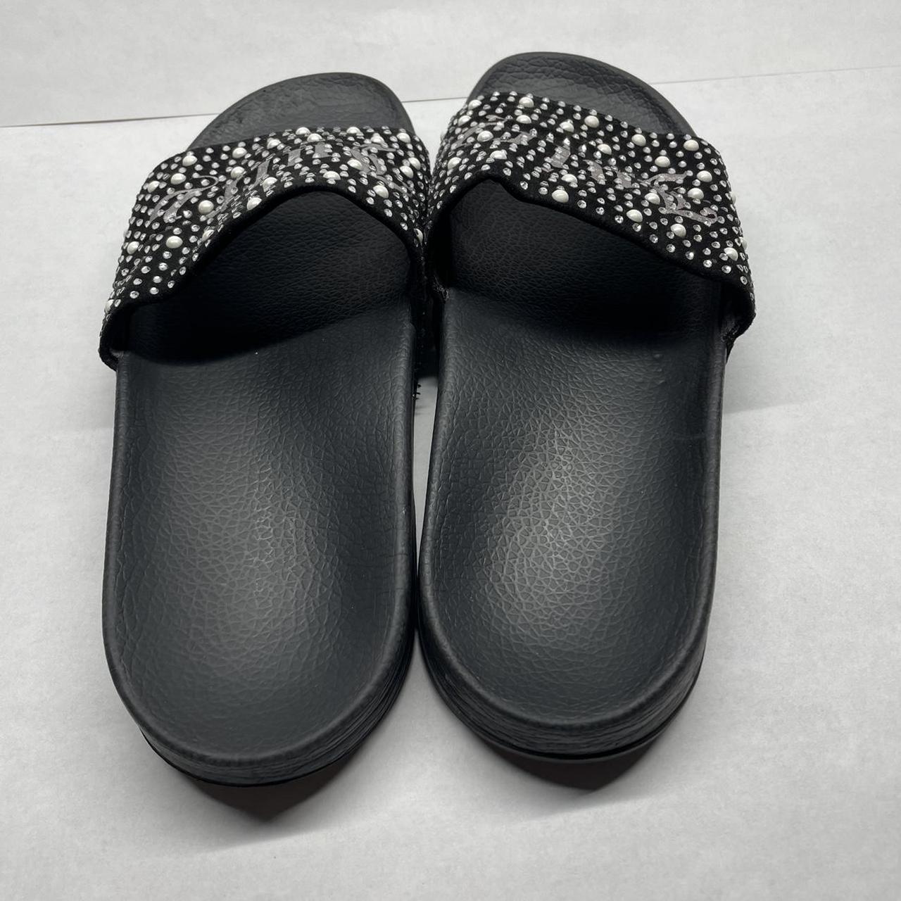 Juicy Couture Women's Black Slides Depop