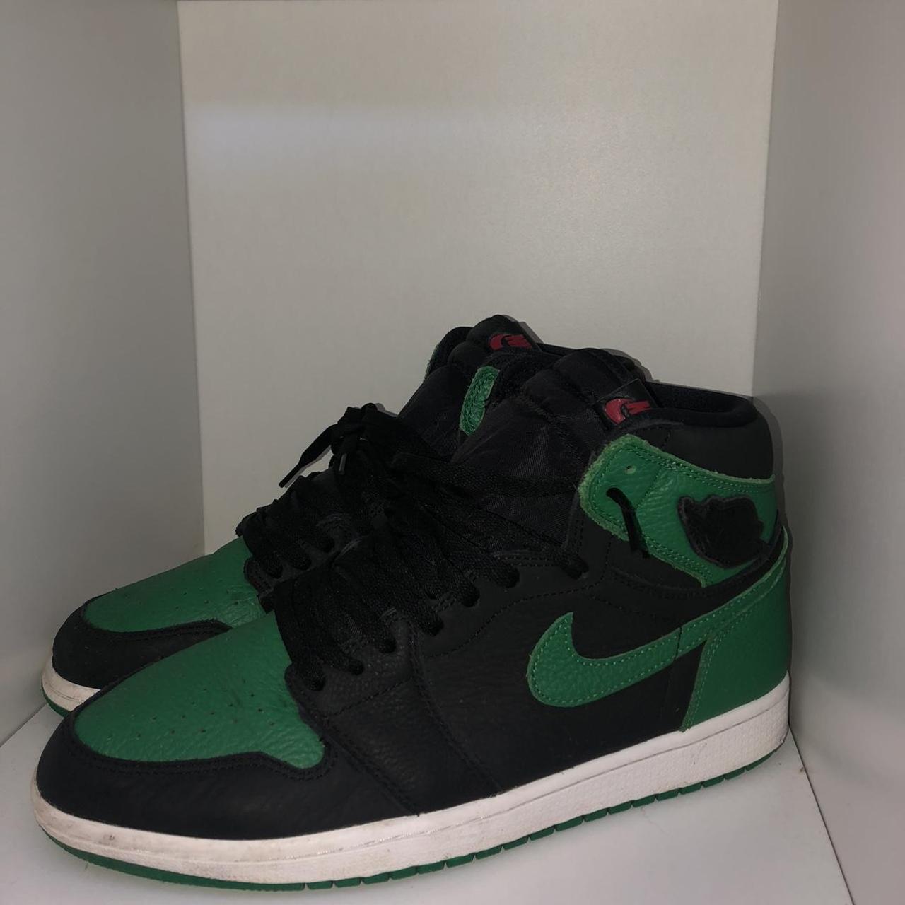 mens black and green jordans