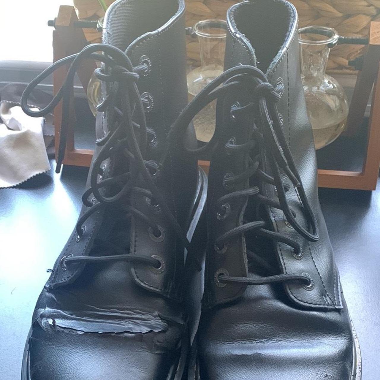 Doc Marten Boots Size US women’s 9 Have been very... - Depop