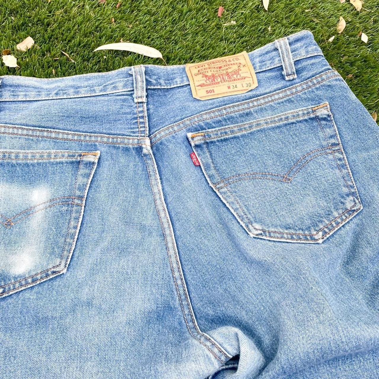 Vintage 90’s Faded Blue Levi’s 501 Denim Jeans ... - Depop