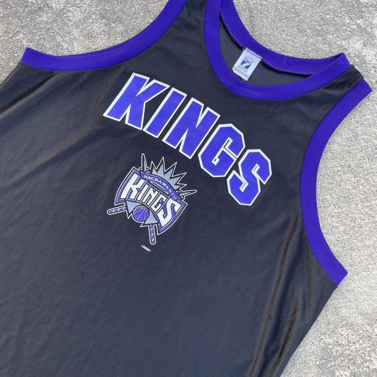 Sacramento Kings Vintage Jersey - Jersey is from - Depop