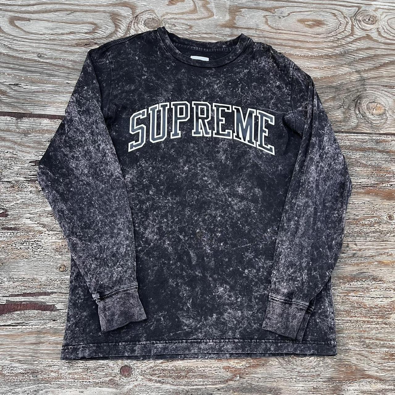 Supreme Acid Wash Long Sleeve , Pre Owned 8/10, Size...