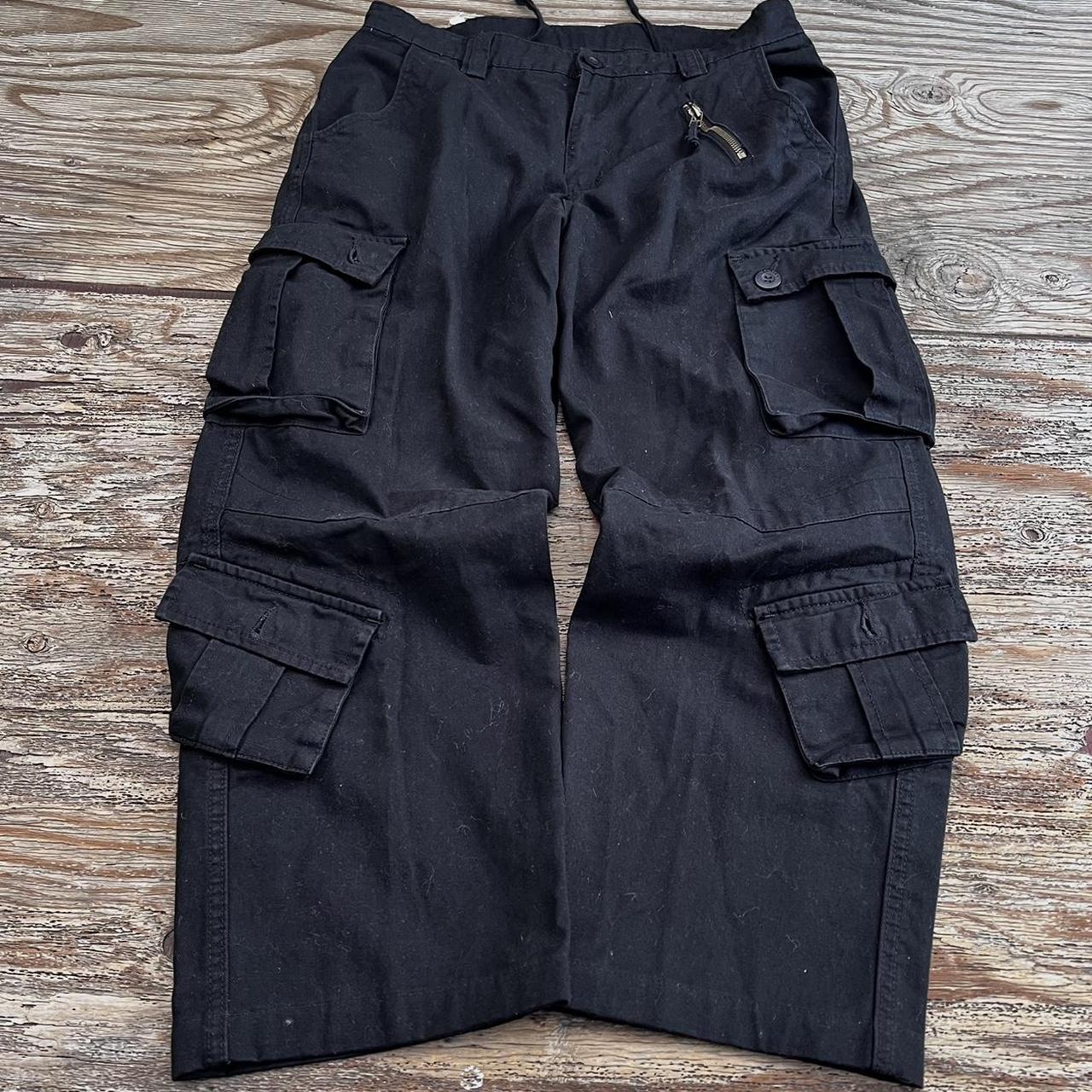 Cyber Grunge Y2k Cargo Pants Tagless fits 32 Waist... - Depop
