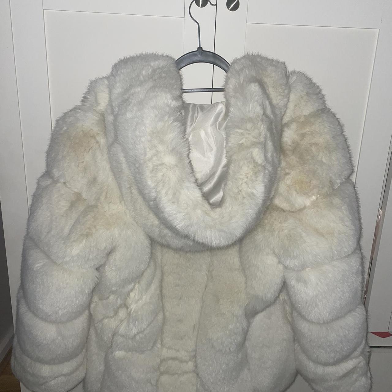 white fur coat for sale paid £400 for it originally... Depop