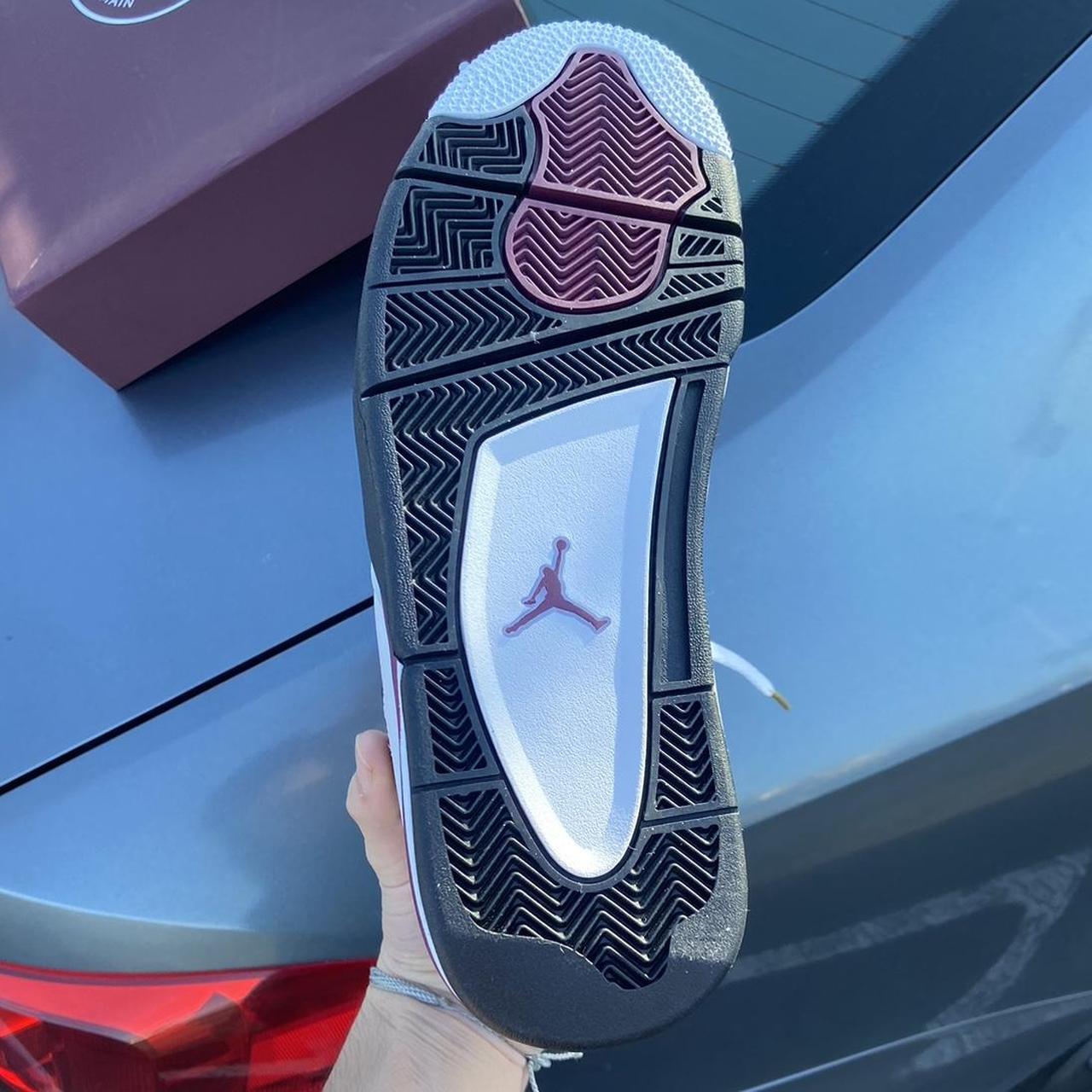 psg jordan 4 trainers