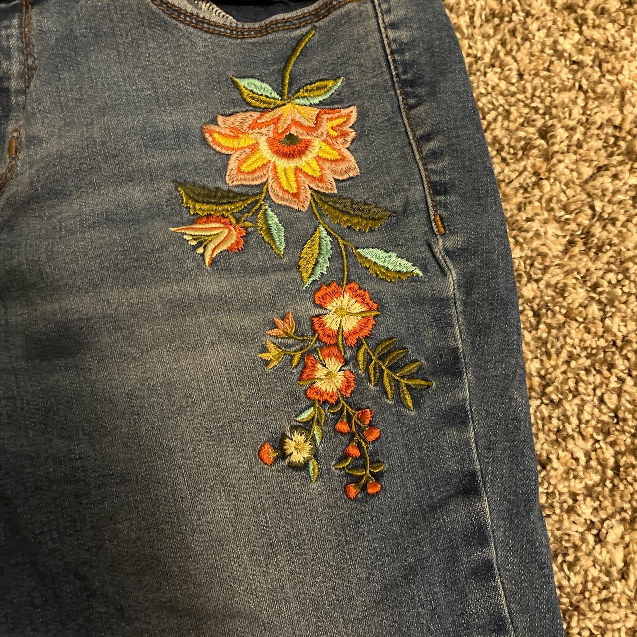 Old navy best sale embroidered jeans