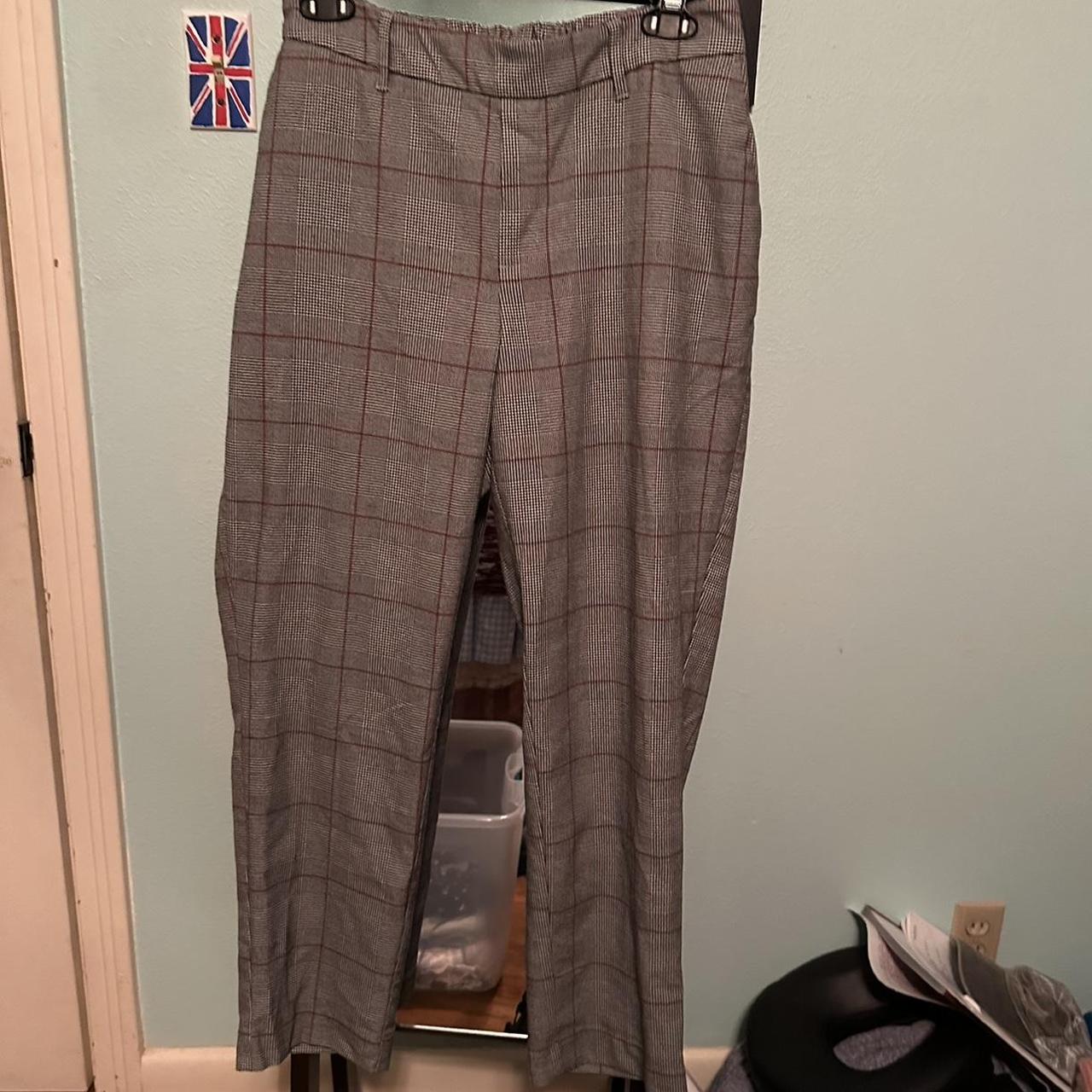 Gray Plaid Pants Suit Set Size: 10/12. Shoulder - Depop