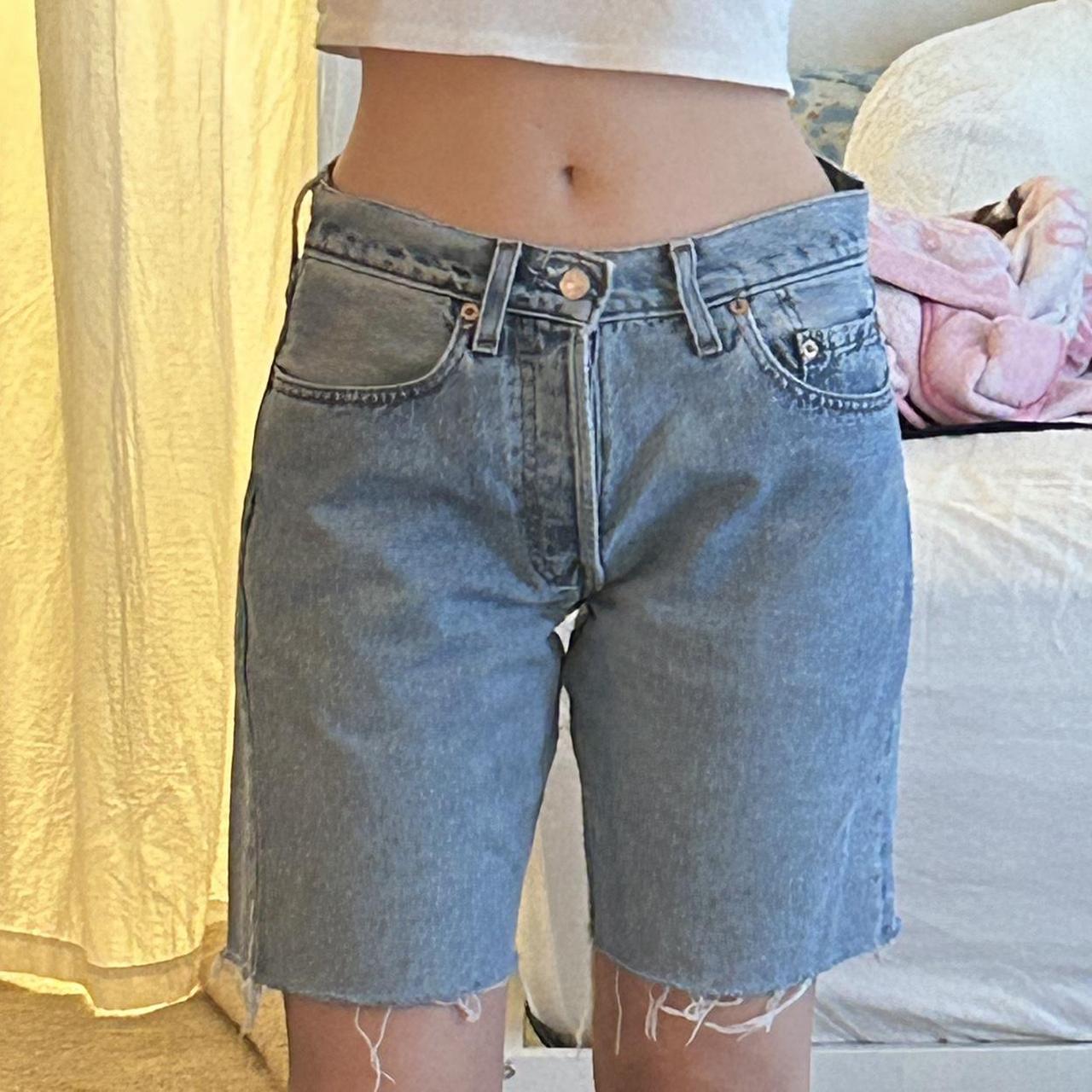 Vintage Levi’s jorts Xs Has a stain on the front... - Depop