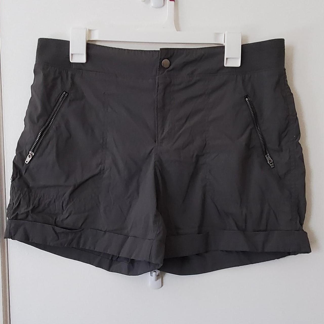 item listed by fieitty