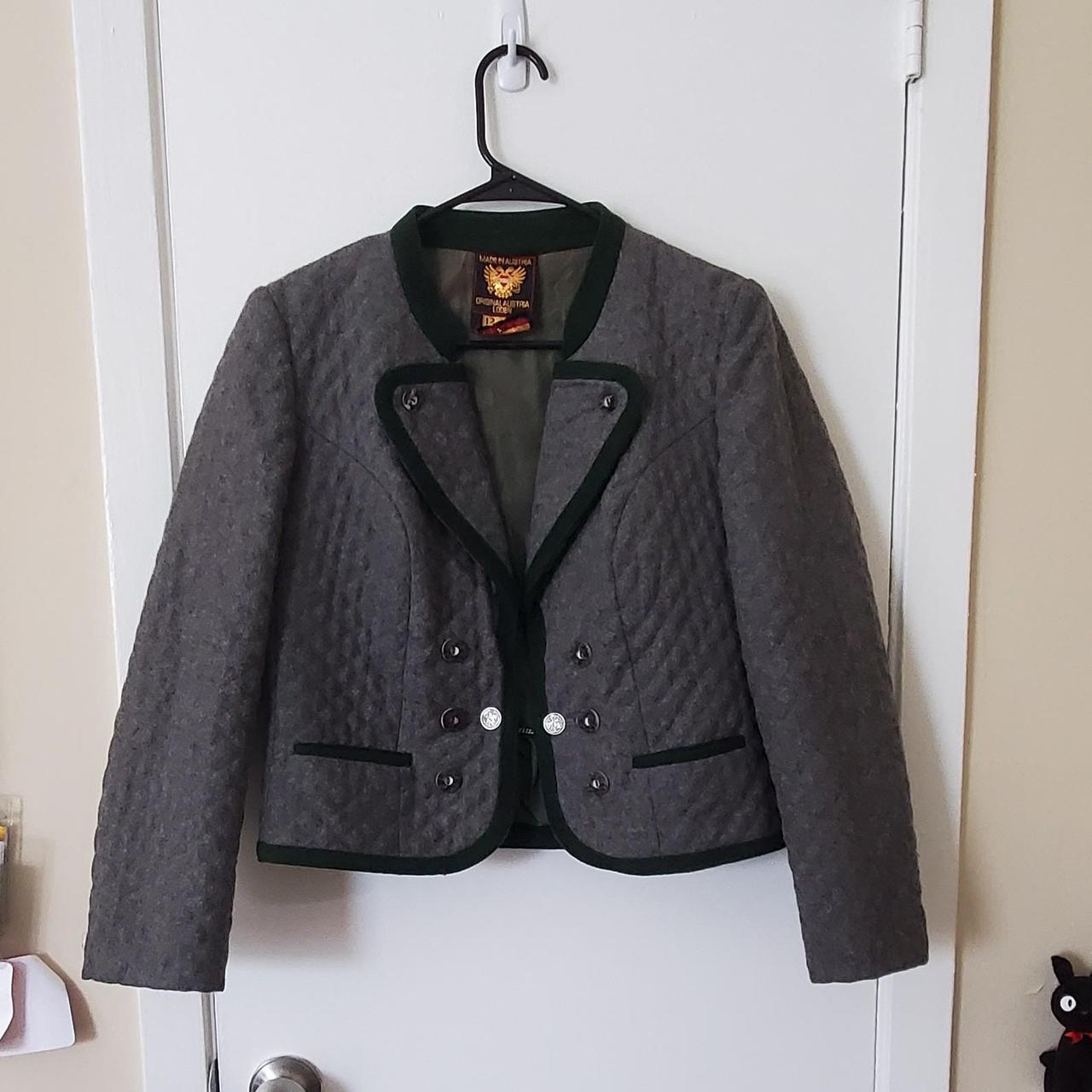 item listed by fieitty