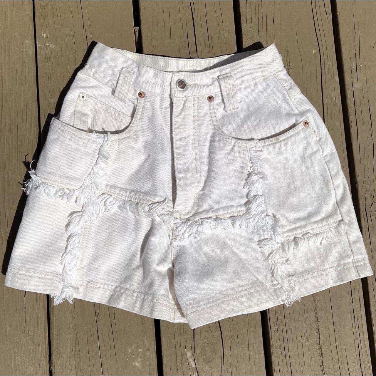 item listed by raileycooper