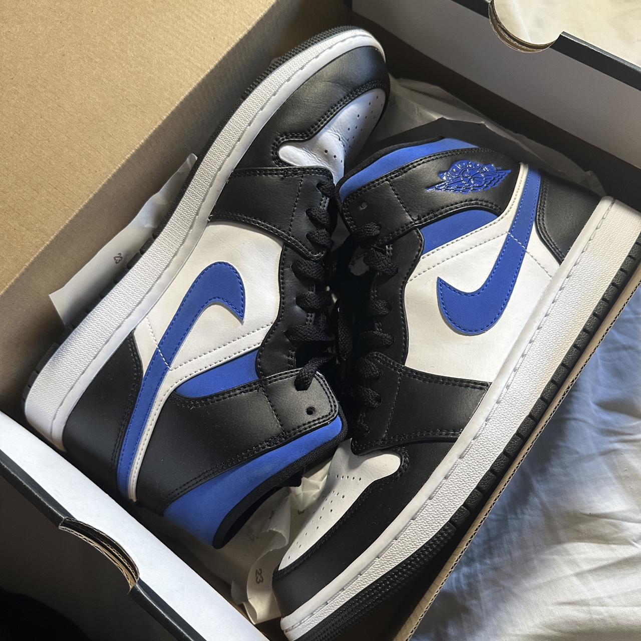 air jordan 1 mid racer blue