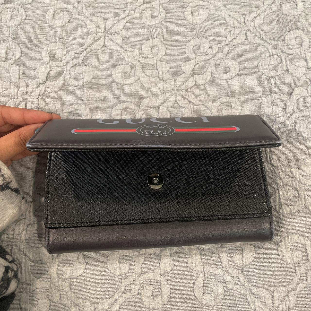 Gucci Men's Wallet-purses (3)