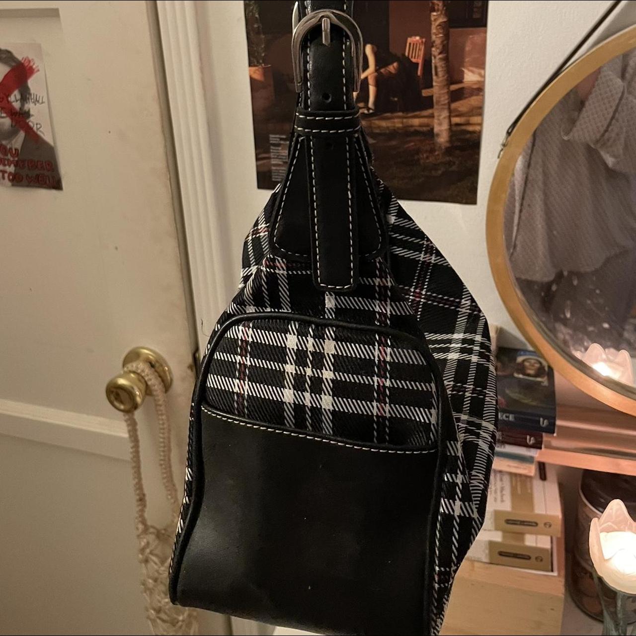 Nine west black and best sale white purse