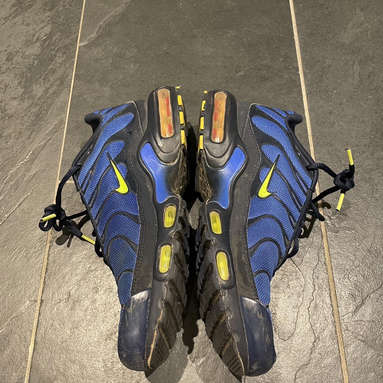 tn blue nike
