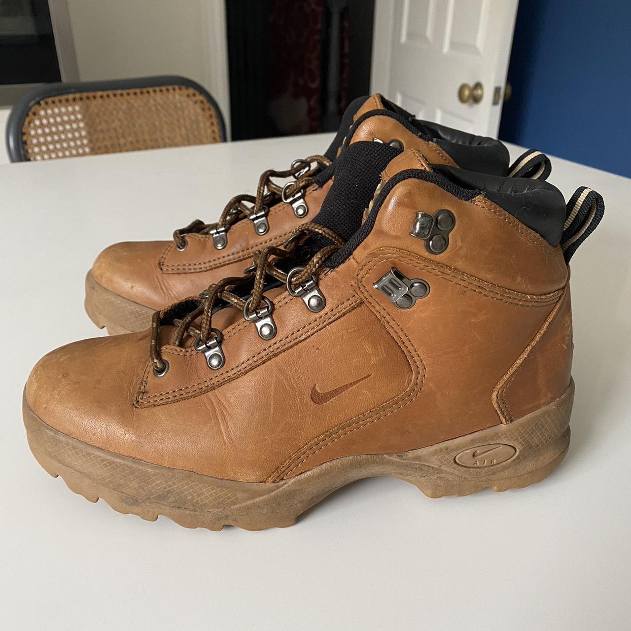 tan nike acg boots